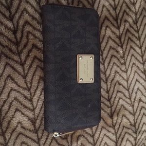 Michael Kors wallet